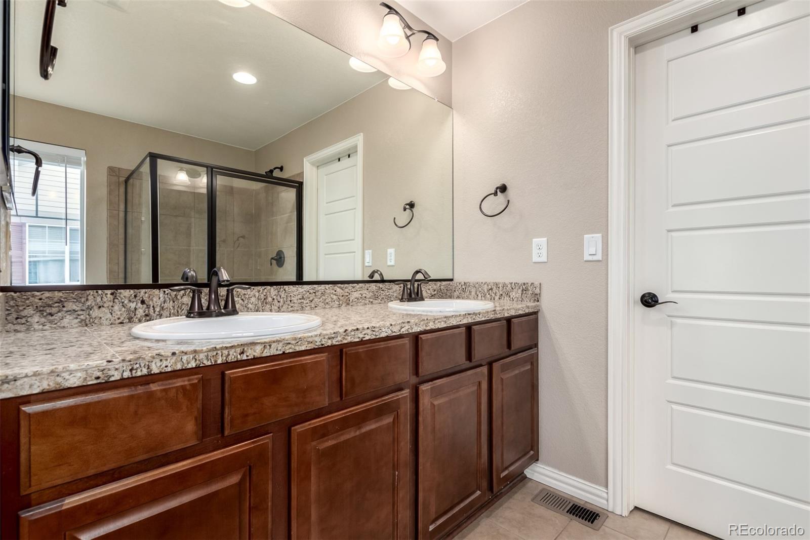 MLS Image #16 for 25500 e 3rd avenue,aurora, Colorado