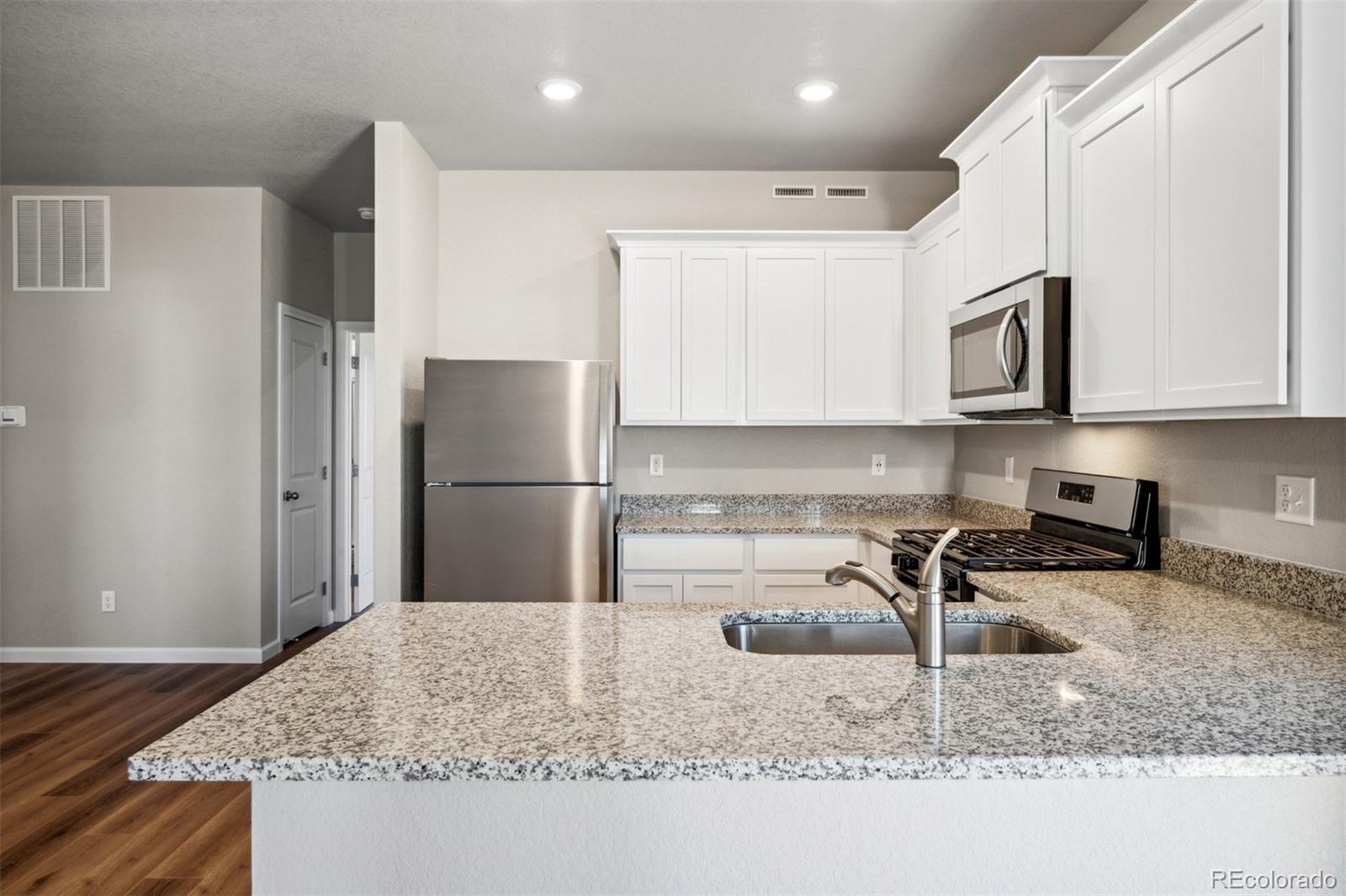 MLS Image #3 for 7409  crystal avenue,frederick, Colorado