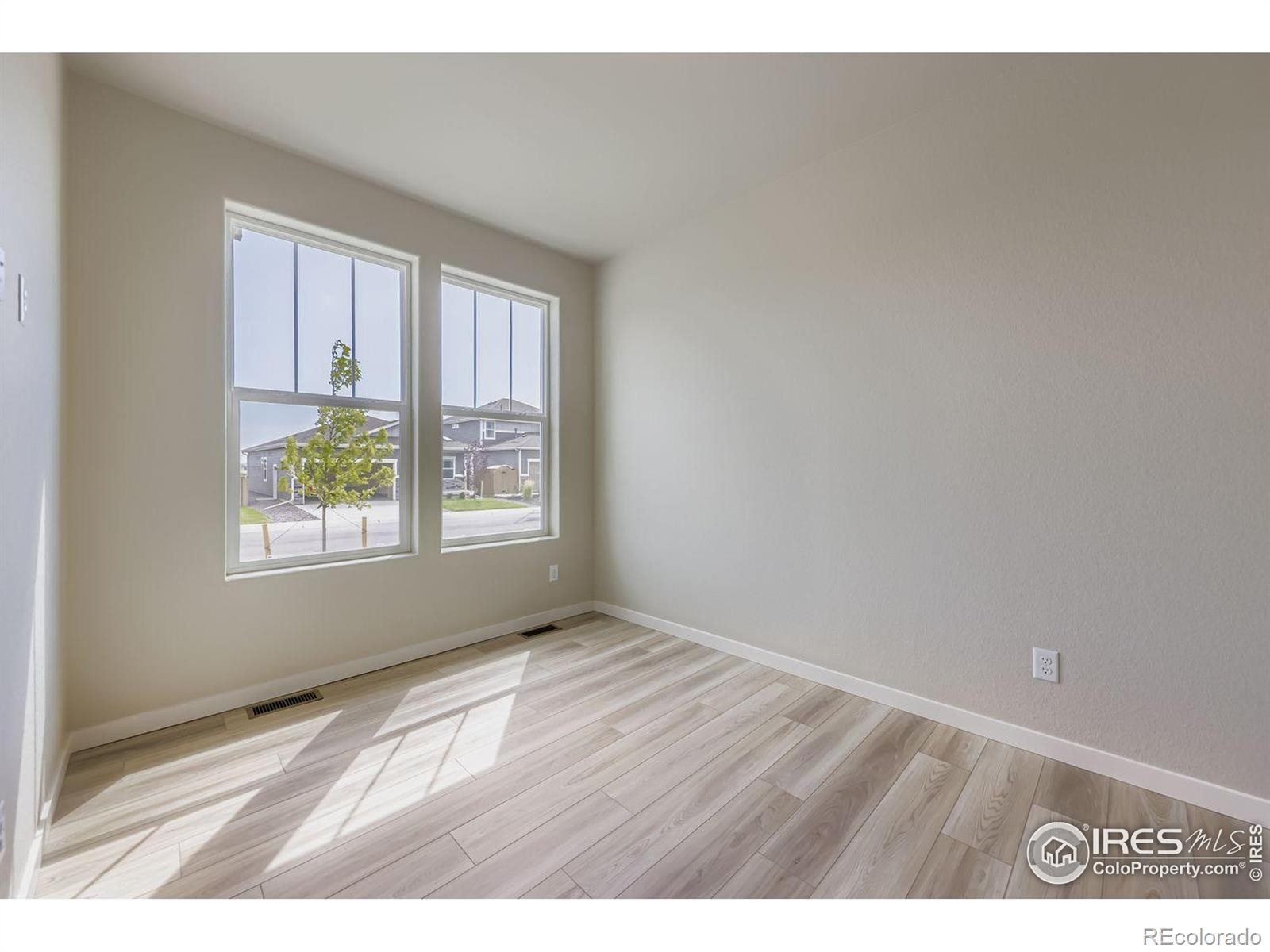 MLS Image #10 for 13  chipeta way,lochbuie, Colorado