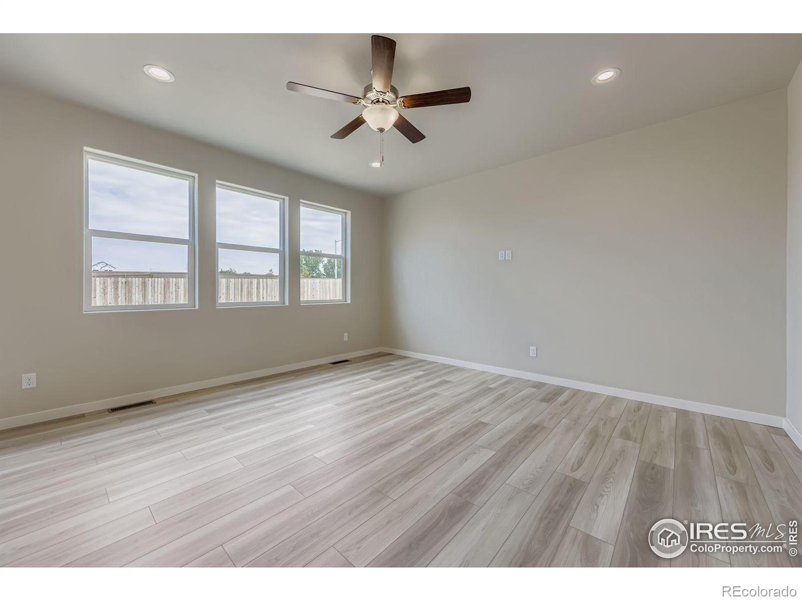 MLS Image #4 for 13  chipeta way,lochbuie, Colorado