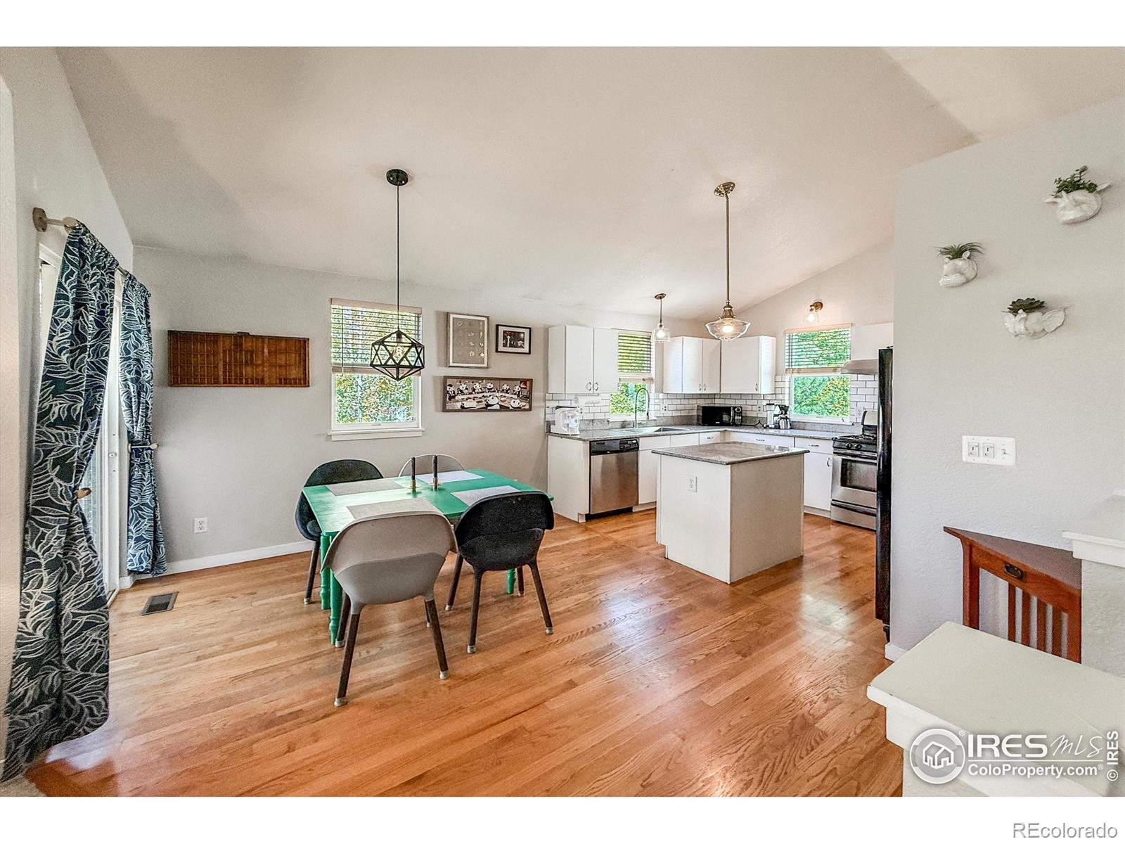 MLS Image #11 for 767  thornwood circle,longmont, Colorado