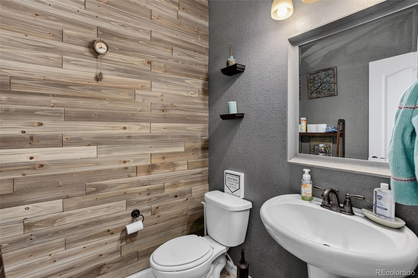 MLS Image #18 for 42395  forest oaks drive,elizabeth, Colorado
