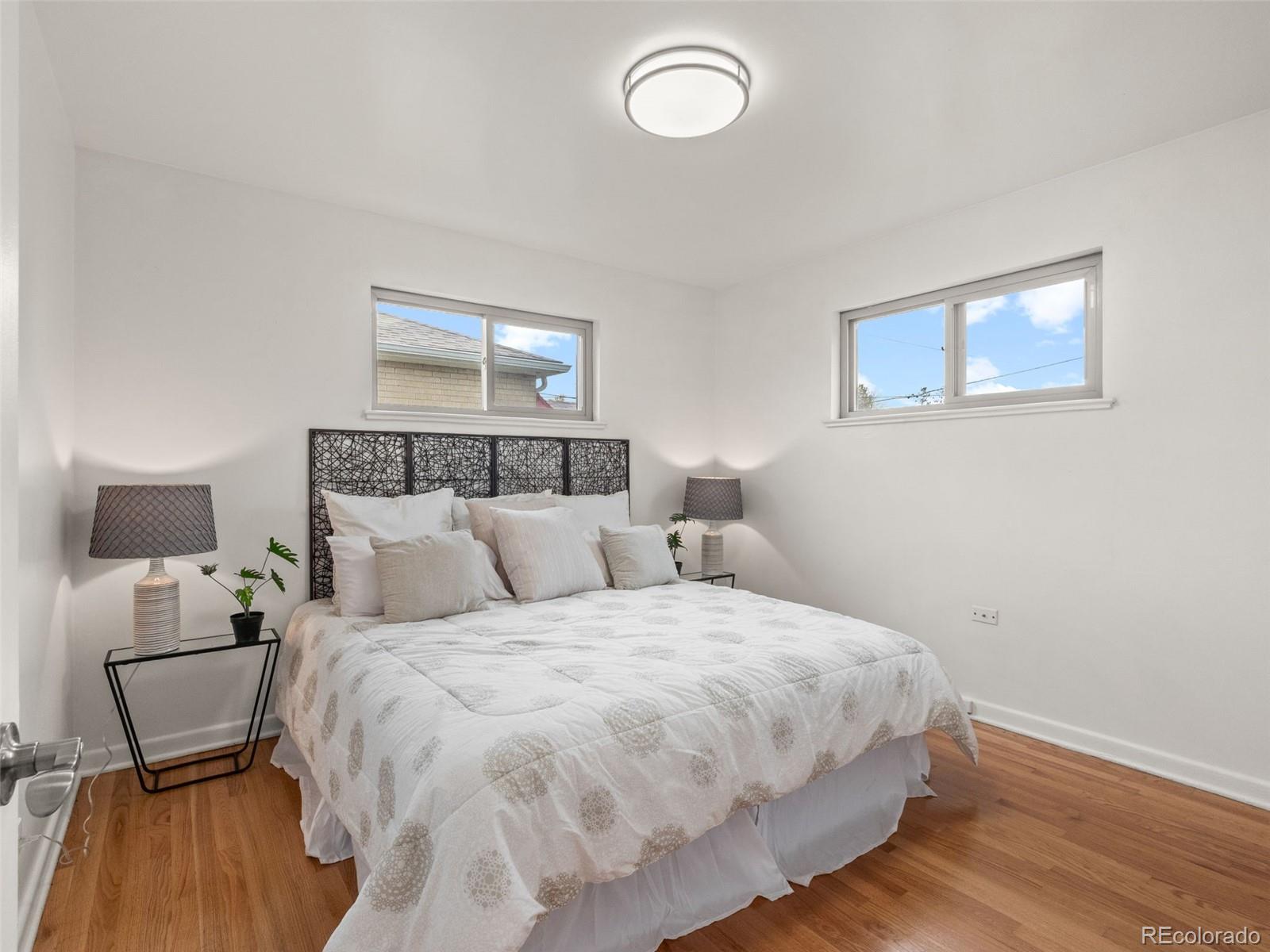 MLS Image #12 for 3550  holly street,denver, Colorado