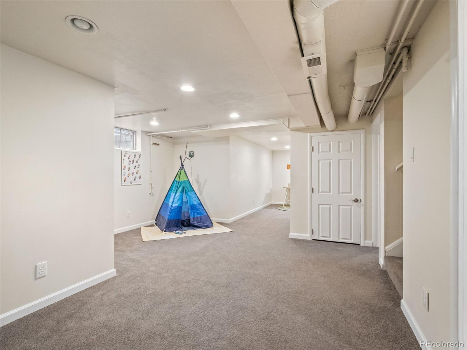 MLS Image #17 for 3550  holly street,denver, Colorado