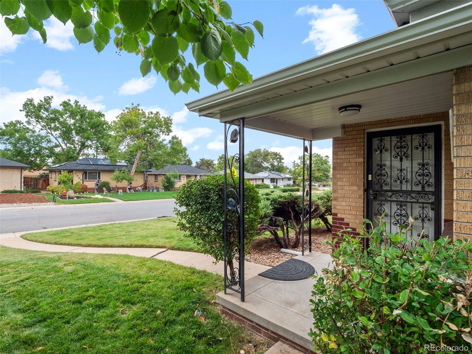 MLS Image #2 for 3550  holly street,denver, Colorado