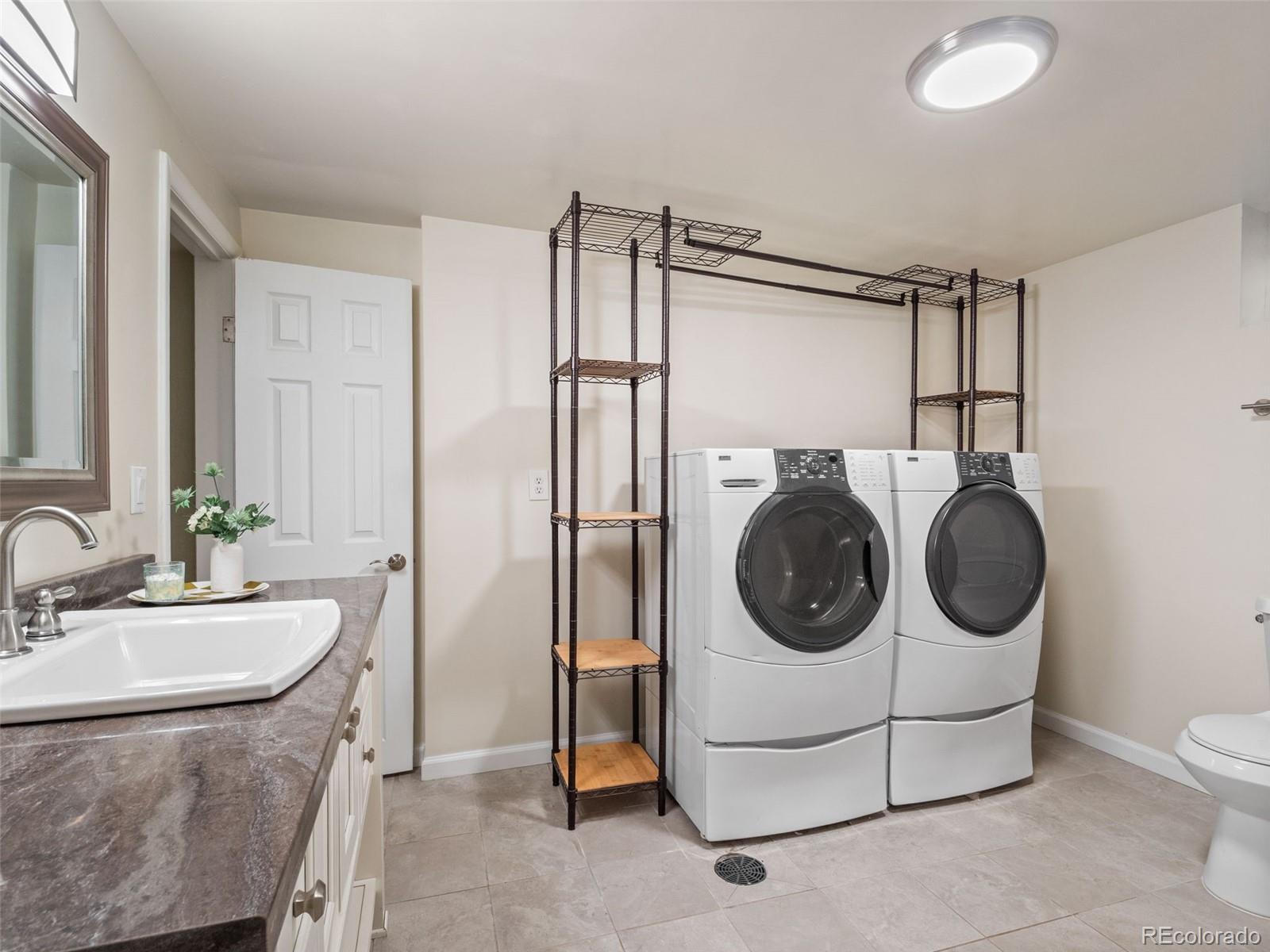 MLS Image #20 for 3550  holly street,denver, Colorado