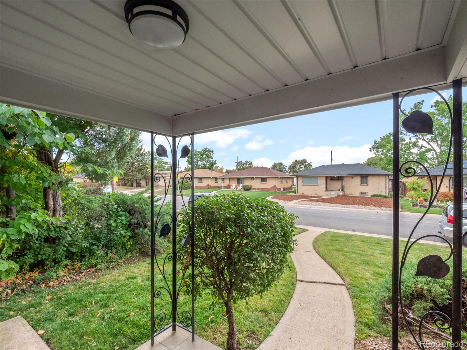 MLS Image #3 for 3550  holly street,denver, Colorado
