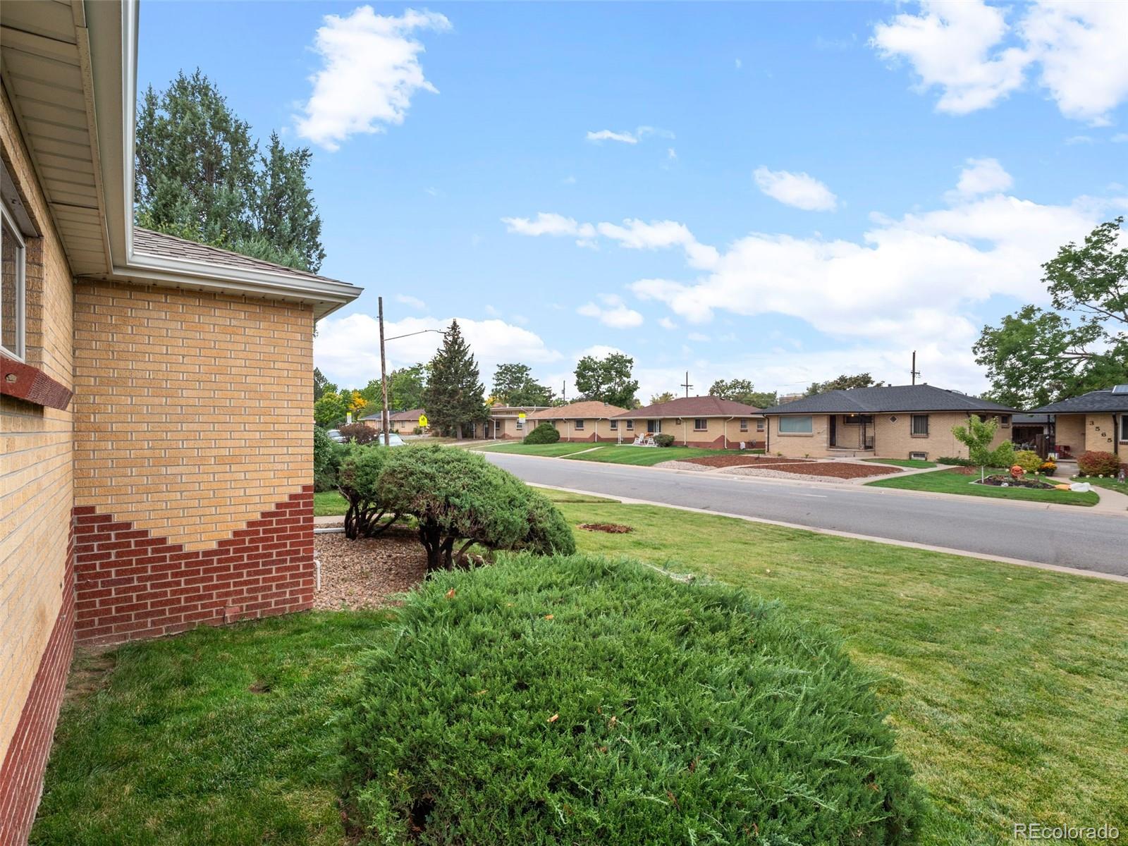 MLS Image #40 for 3550  holly street,denver, Colorado