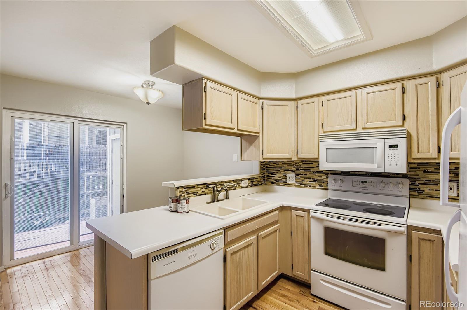 MLS Image #9 for 8254 s fillmore way ,centennial, Colorado