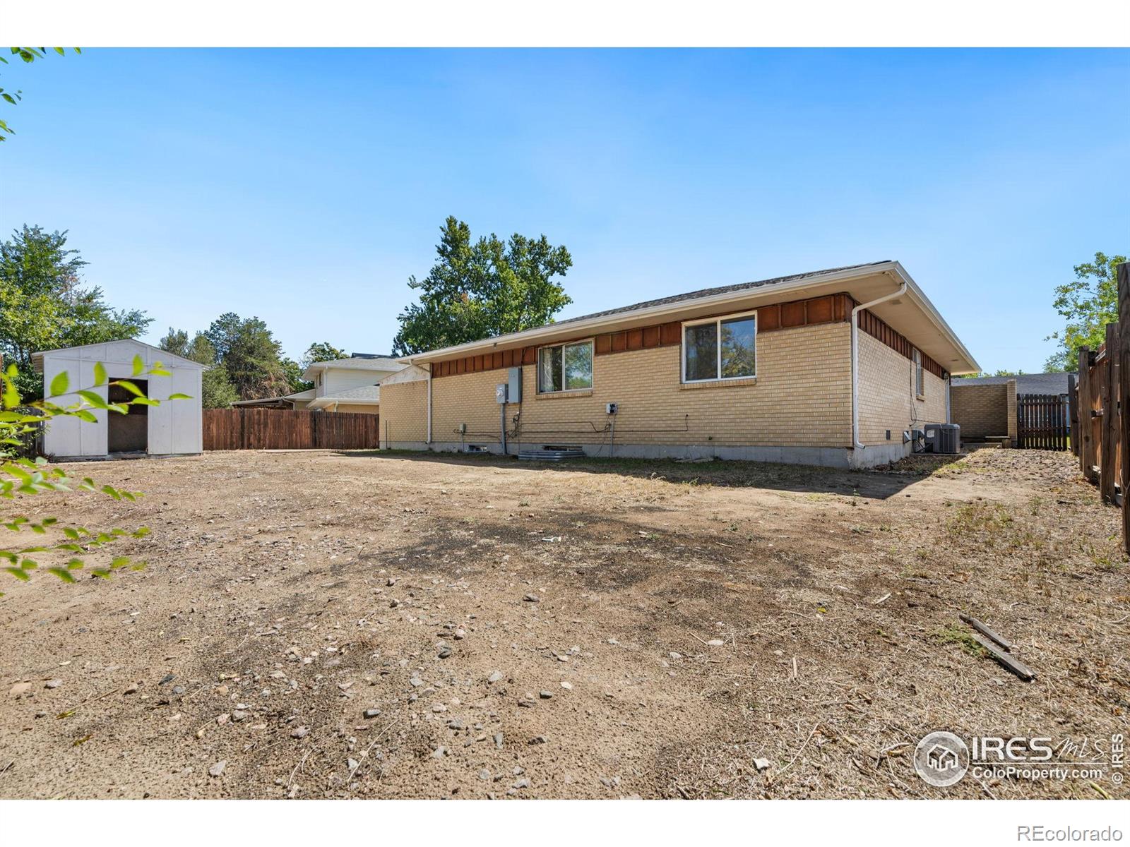 MLS Image #21 for 12203 e 53rd avenue,denver, Colorado