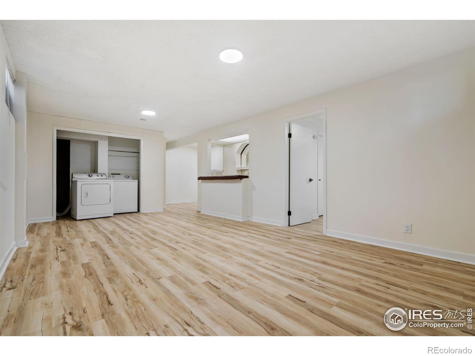 MLS Image #23 for 12203 e 53rd avenue,denver, Colorado