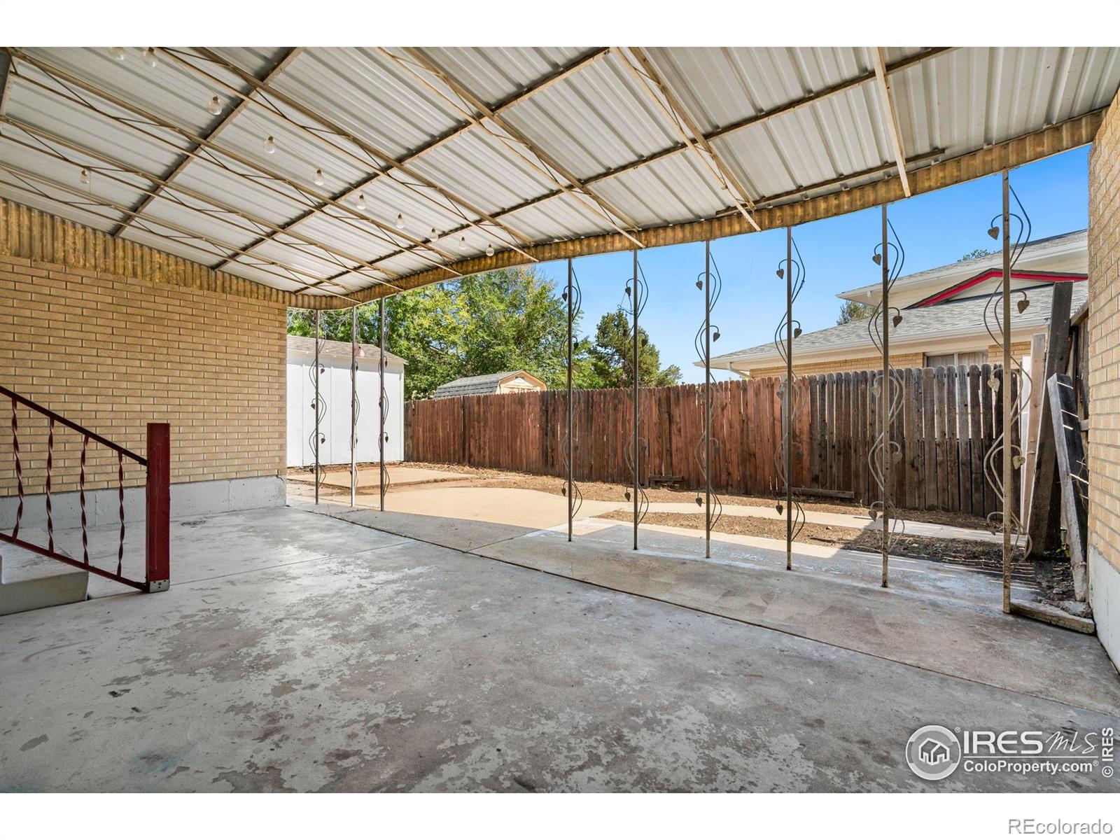 MLS Image #29 for 12203 e 53rd avenue,denver, Colorado