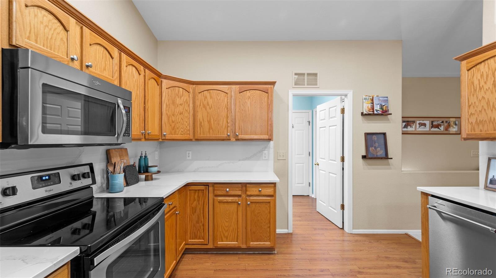 MLS Image #12 for 5002  sand ripples lane,colorado springs, Colorado