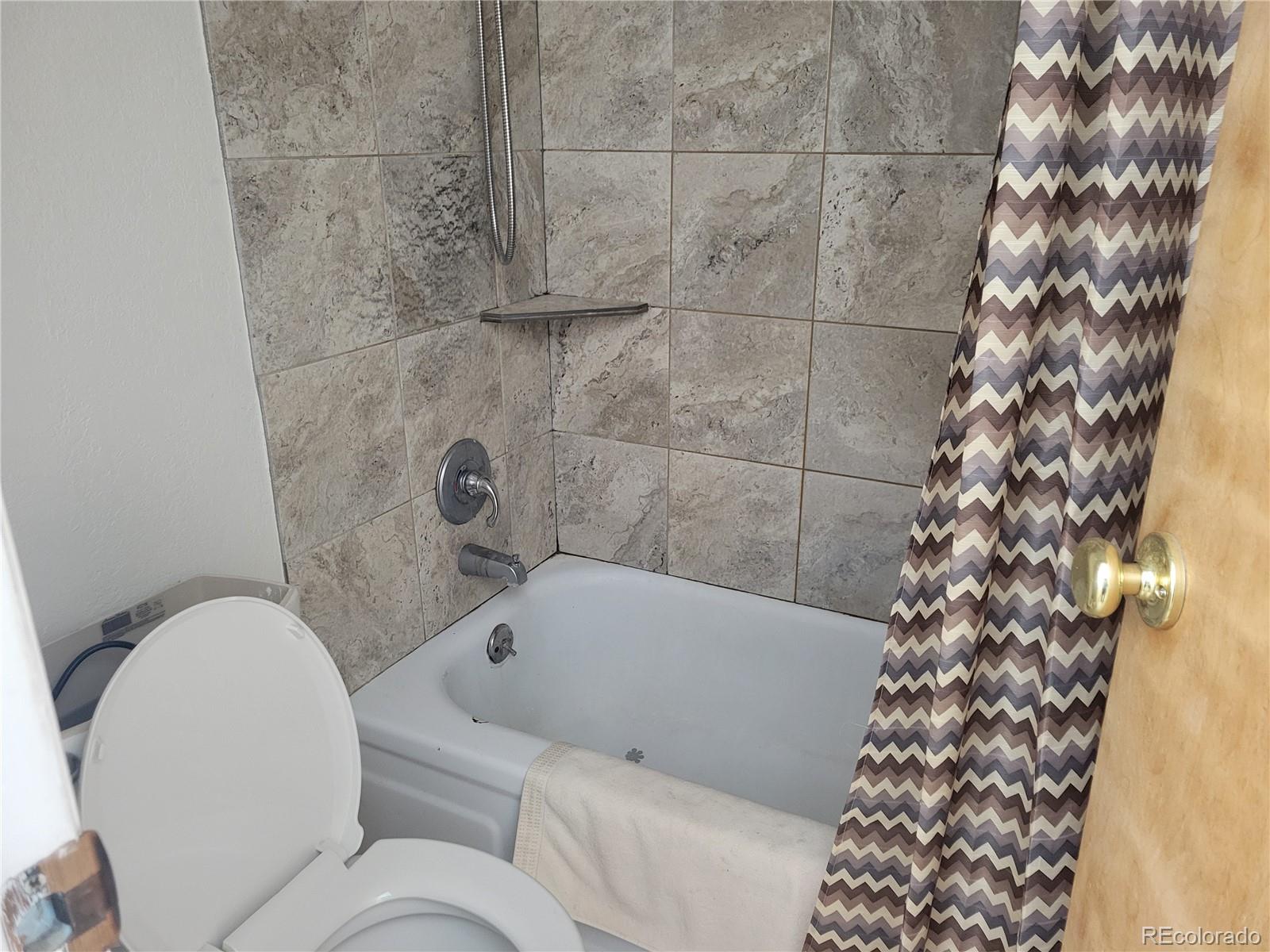MLS Image #13 for 7721 w 87th drive ,arvada, Colorado