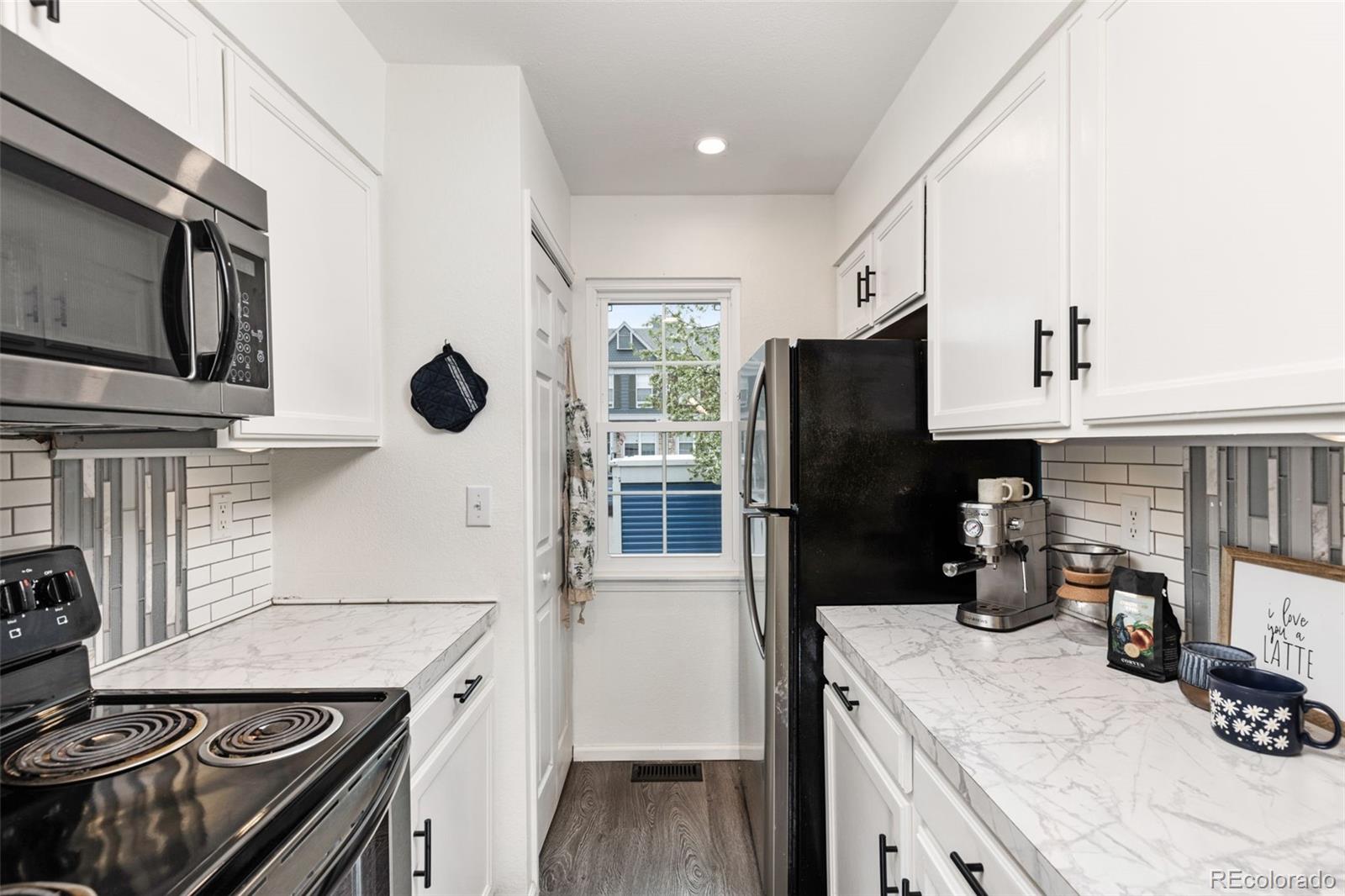 MLS Image #4 for 8228 s fillmore circle ,centennial, Colorado