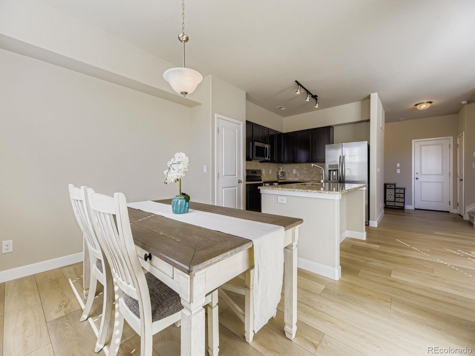 MLS Image #14 for 3723 s perth circle 102,aurora, Colorado