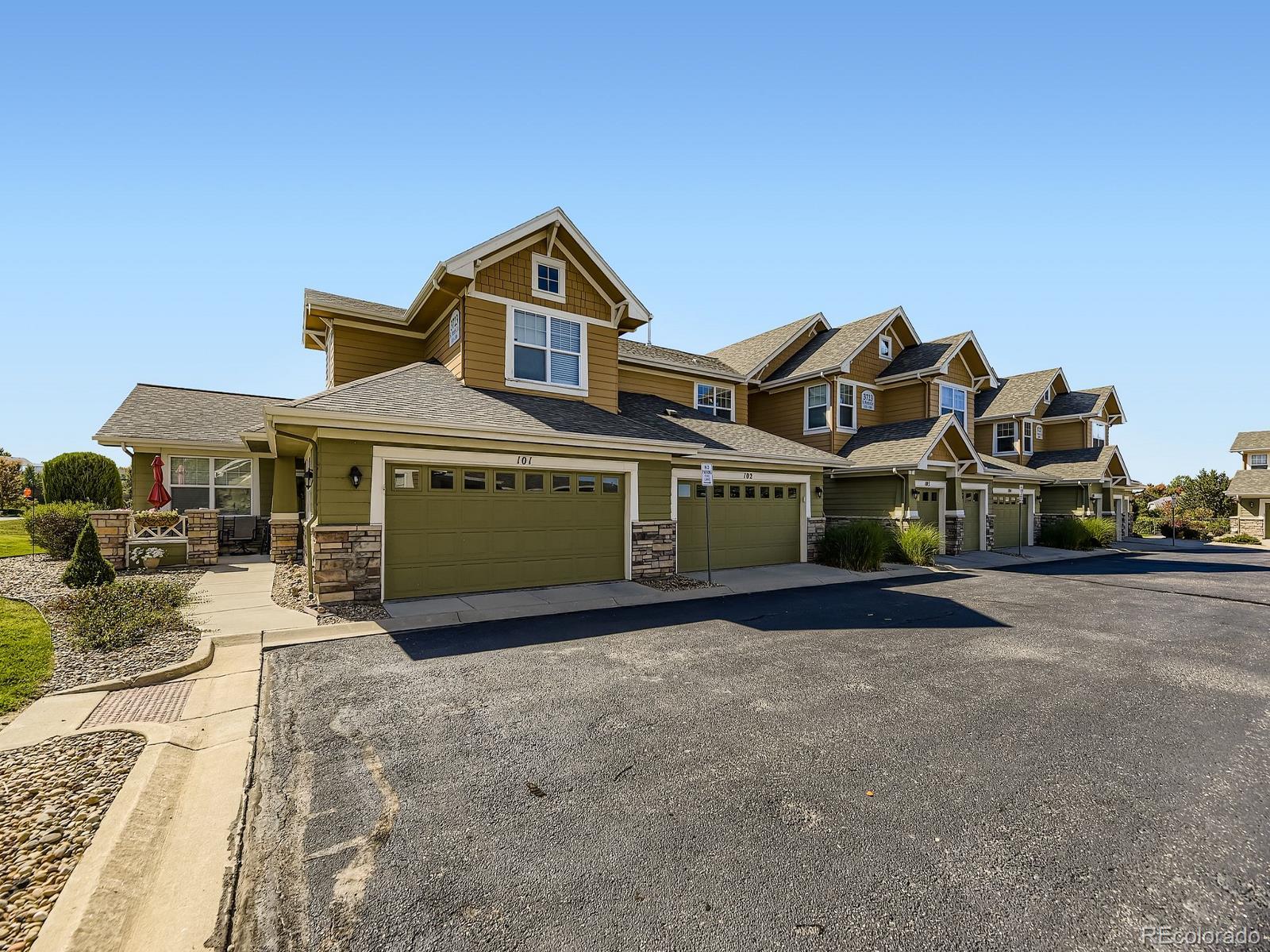 MLS Image #3 for 3723 s perth circle 102,aurora, Colorado