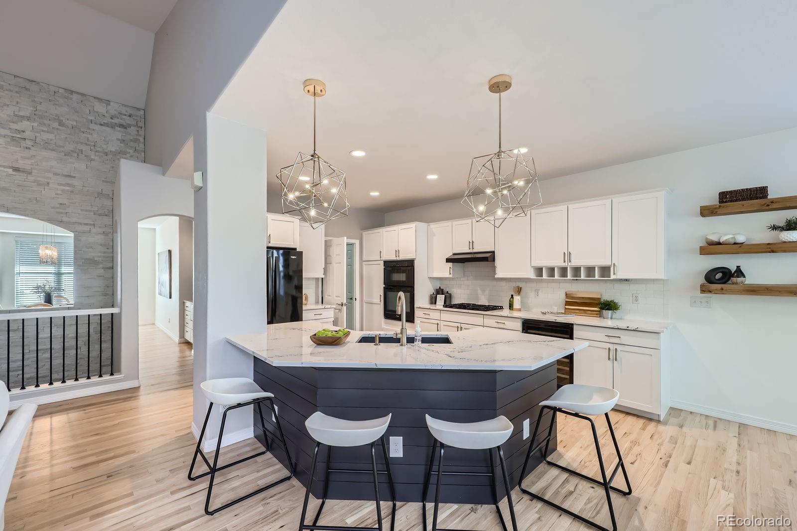 MLS Image #3 for 1020 s ammons circle,lakewood, Colorado