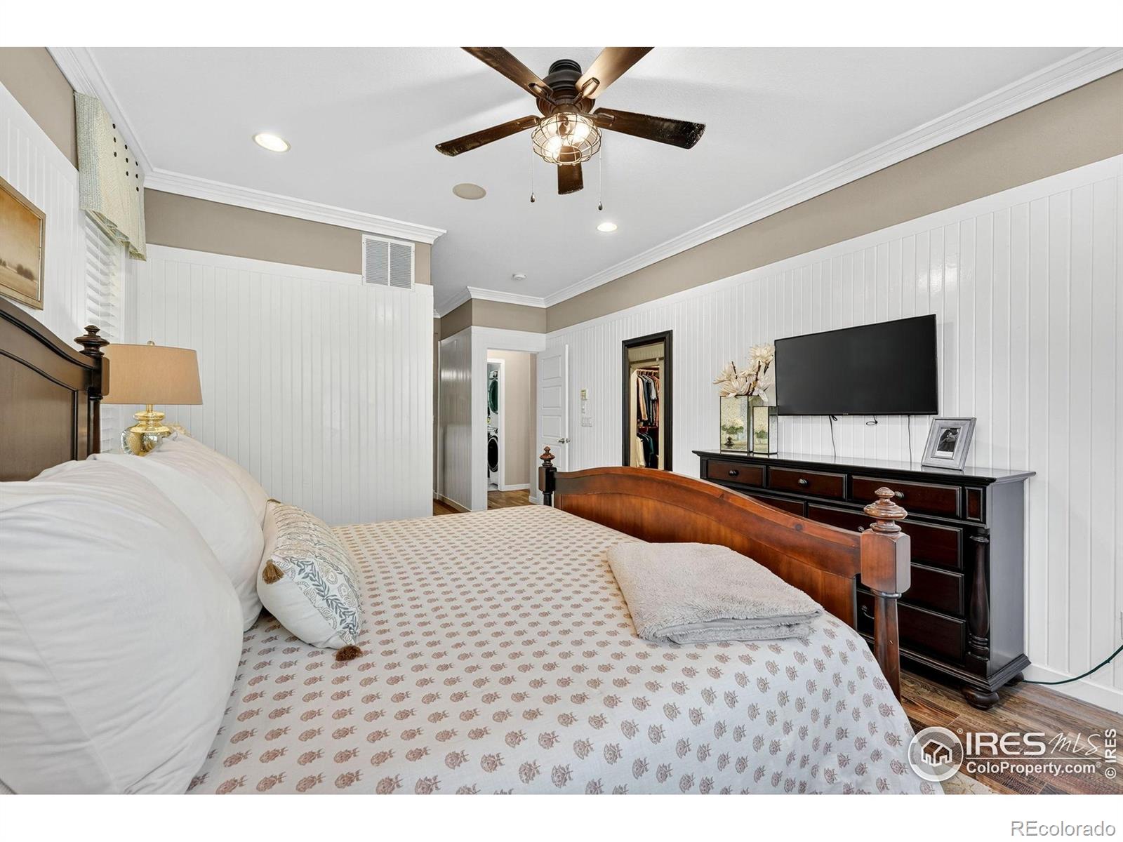 MLS Image #13 for 61  moonrise court,erie, Colorado