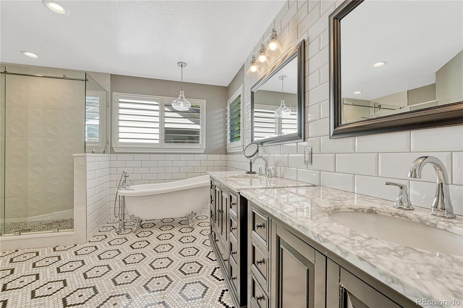 MLS Image #22 for 380  rose finch circle,highlands ranch, Colorado