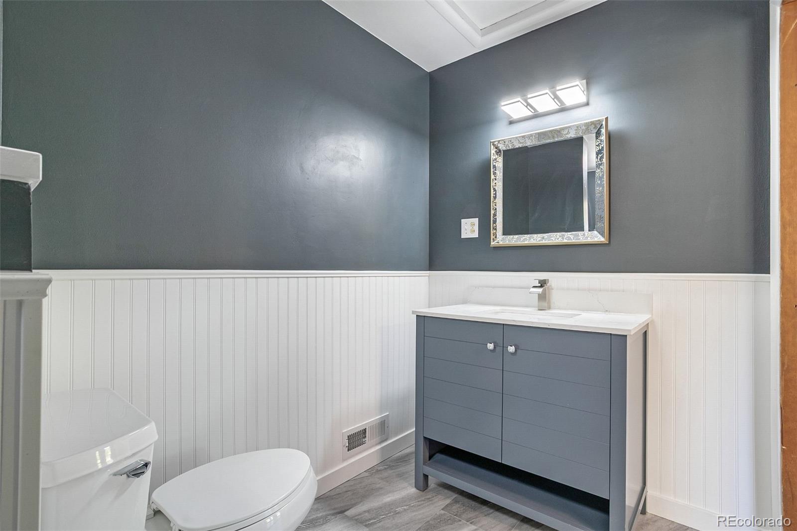 MLS Image #19 for 2090 s wolff street,denver, Colorado