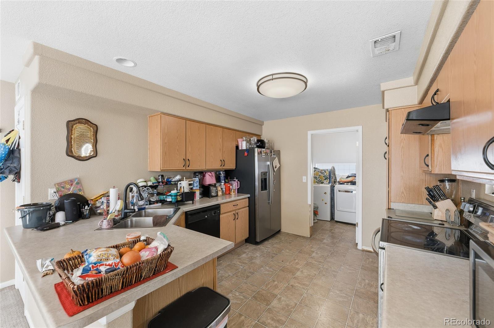 MLS Image #8 for 20000  mitchell place,denver, Colorado