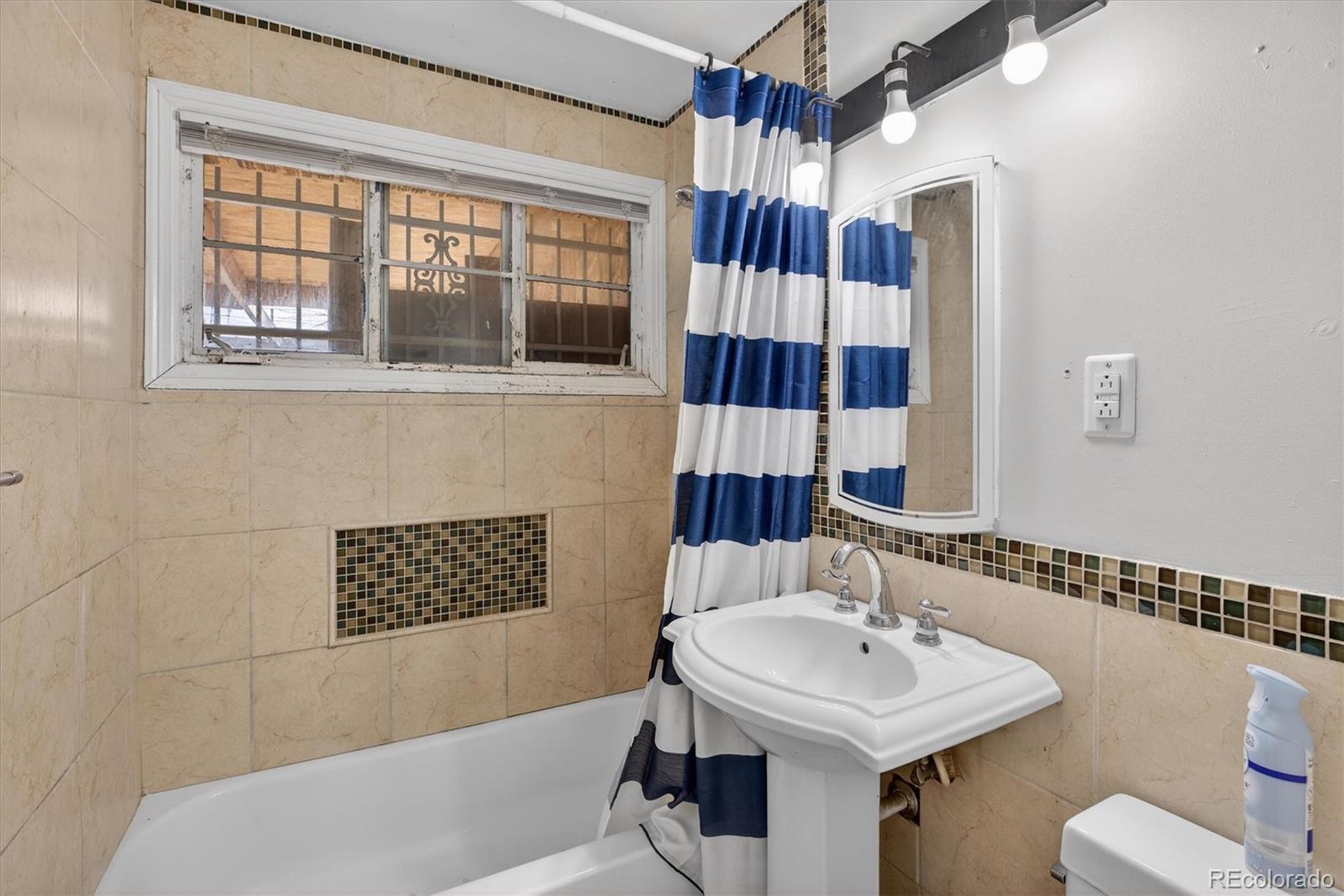 MLS Image #16 for 1090  hanover street,aurora, Colorado