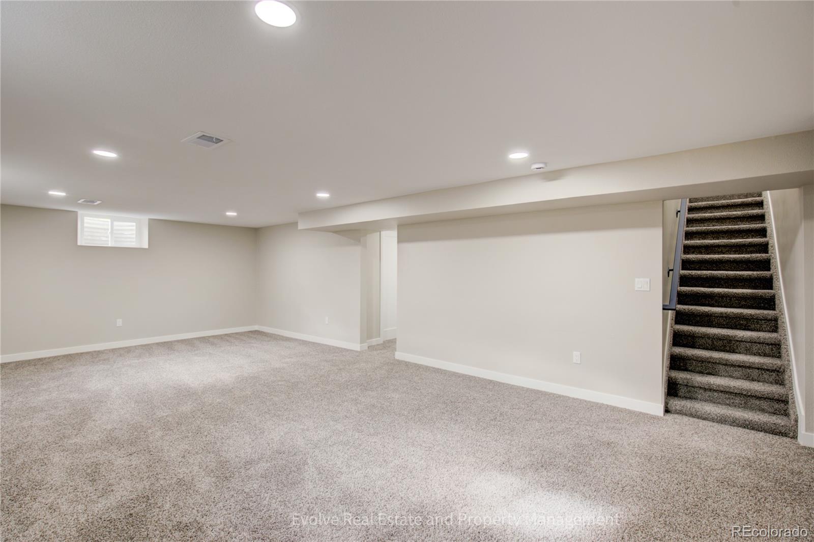 MLS Image #26 for 2525 s ivanhoe place,denver, Colorado