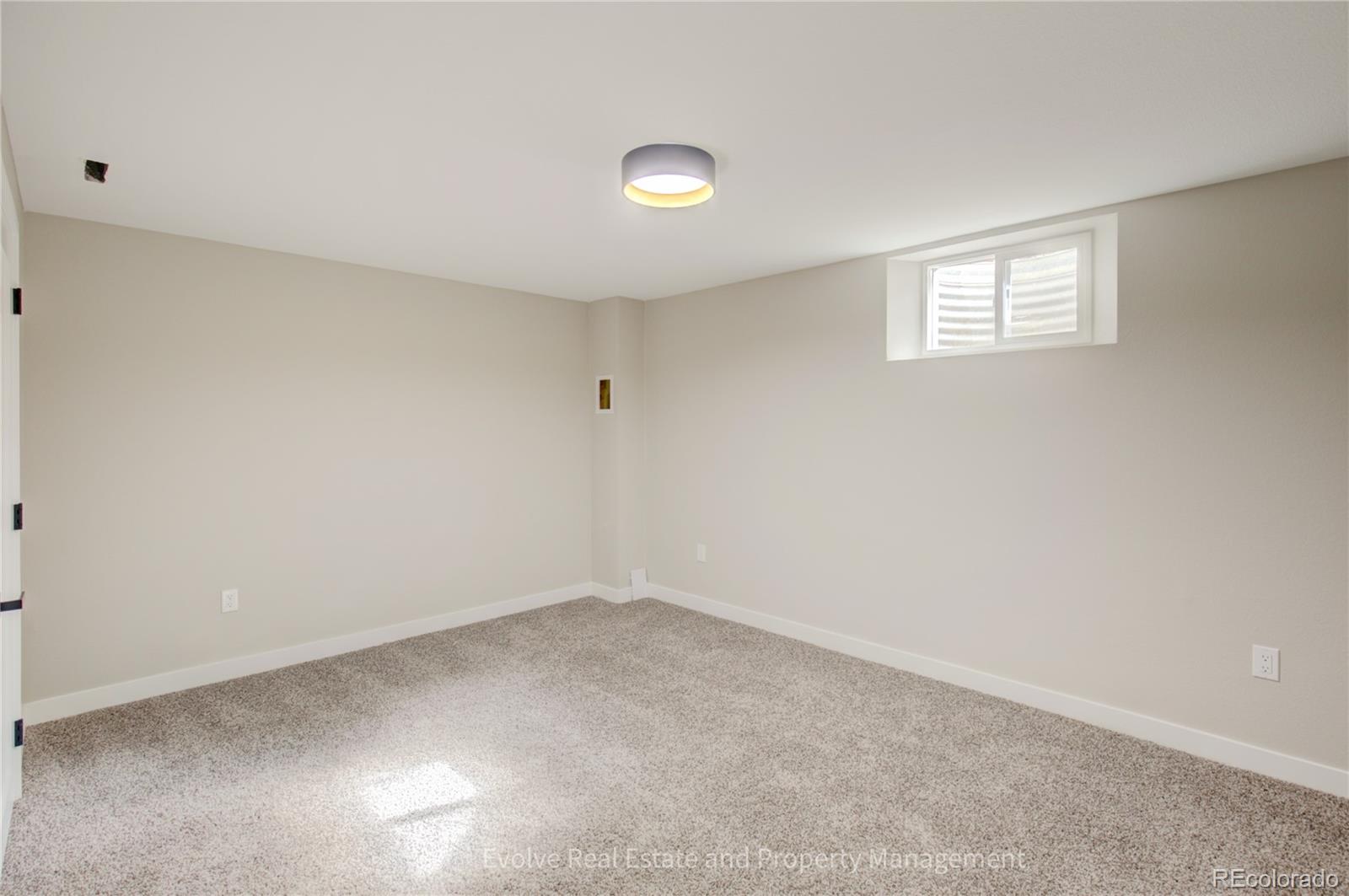 MLS Image #28 for 2525 s ivanhoe place,denver, Colorado