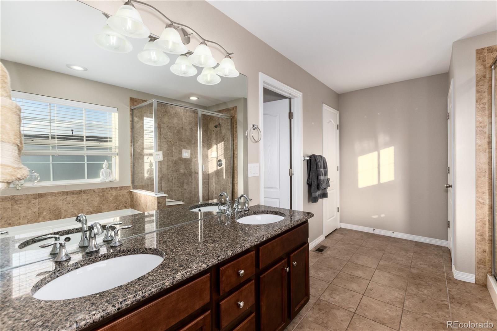 MLS Image #17 for 35 n newcastle court,aurora, Colorado