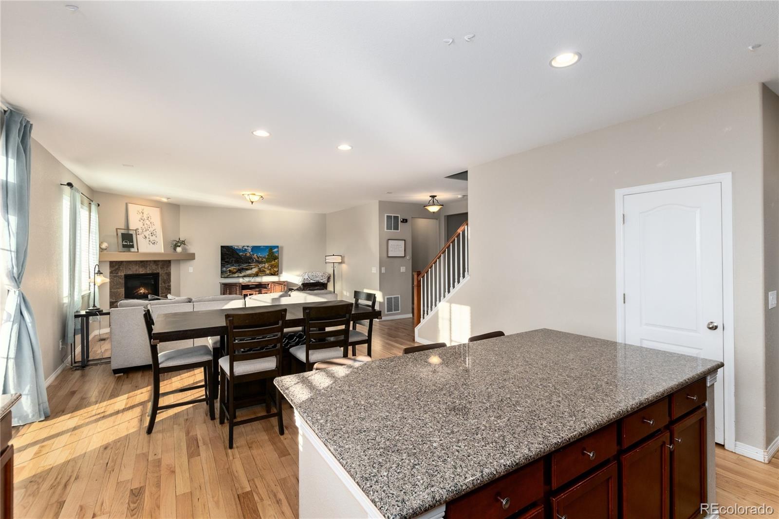 MLS Image #9 for 35 n newcastle court,aurora, Colorado