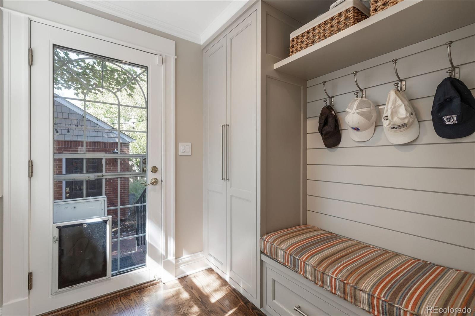 MLS Image #30 for 635 n high street,denver, Colorado