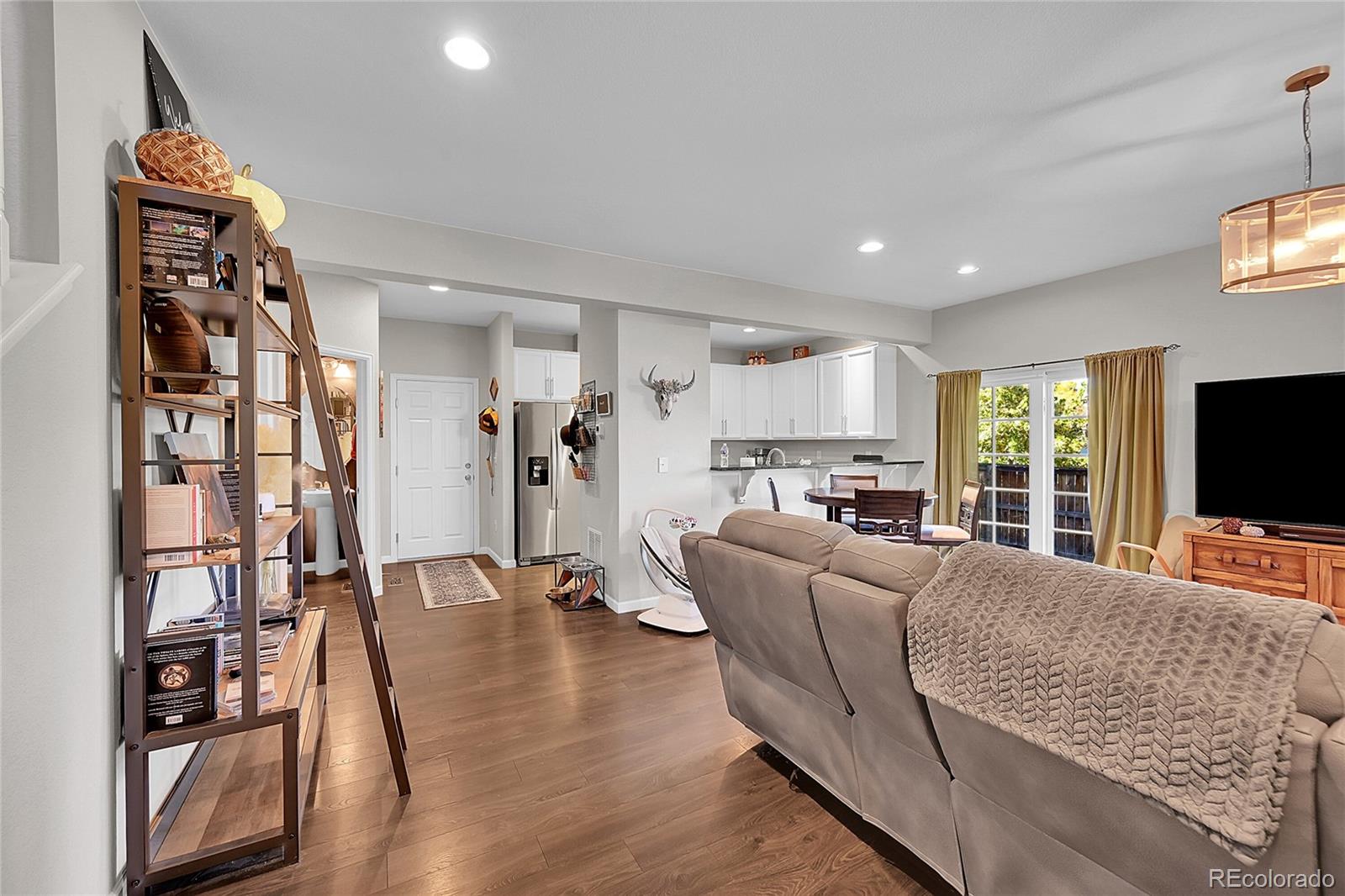 MLS Image #3 for 23462 e chenango place,aurora, Colorado