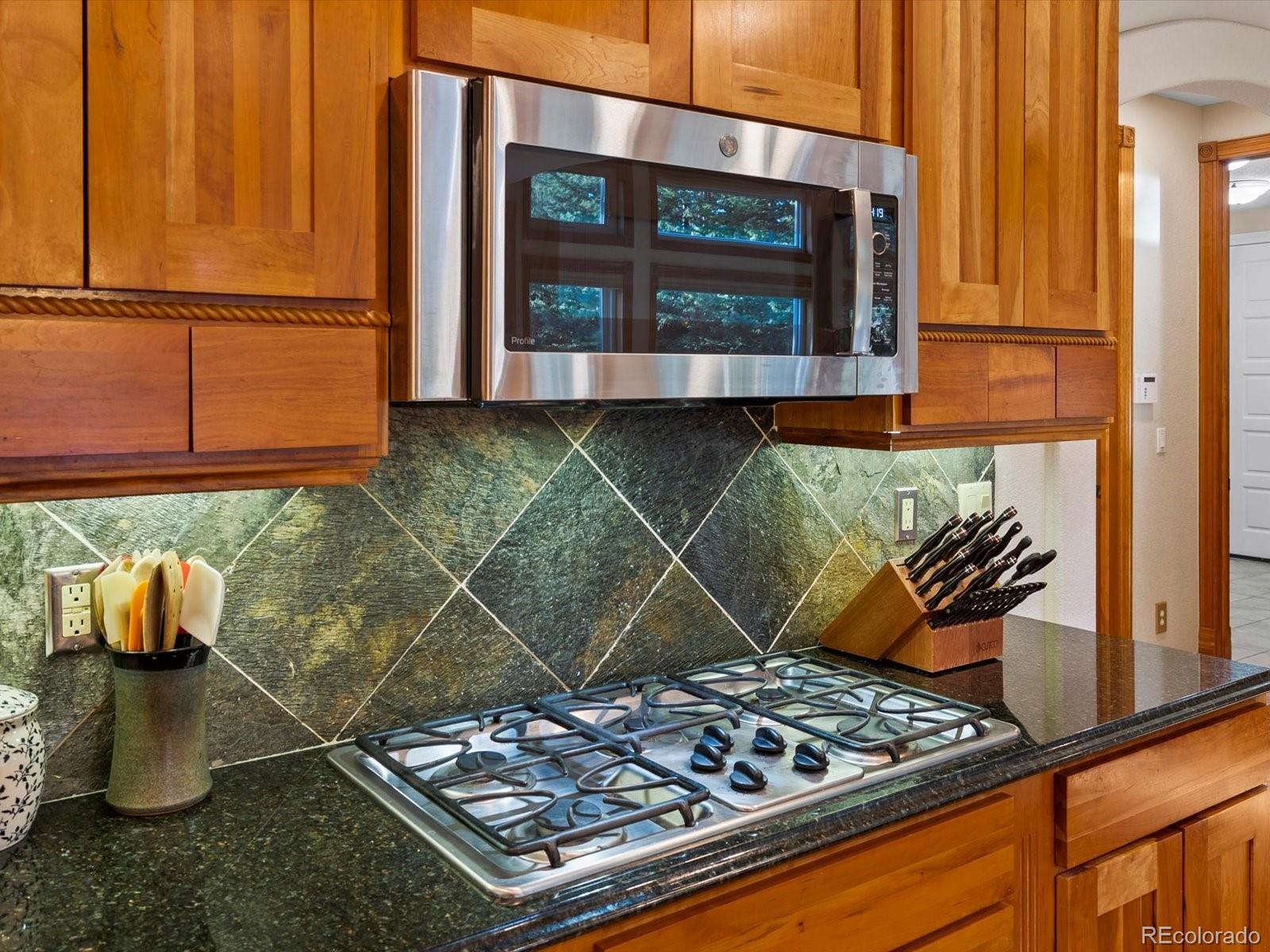 MLS Image #16 for 20906  horse bit way,morrison, Colorado