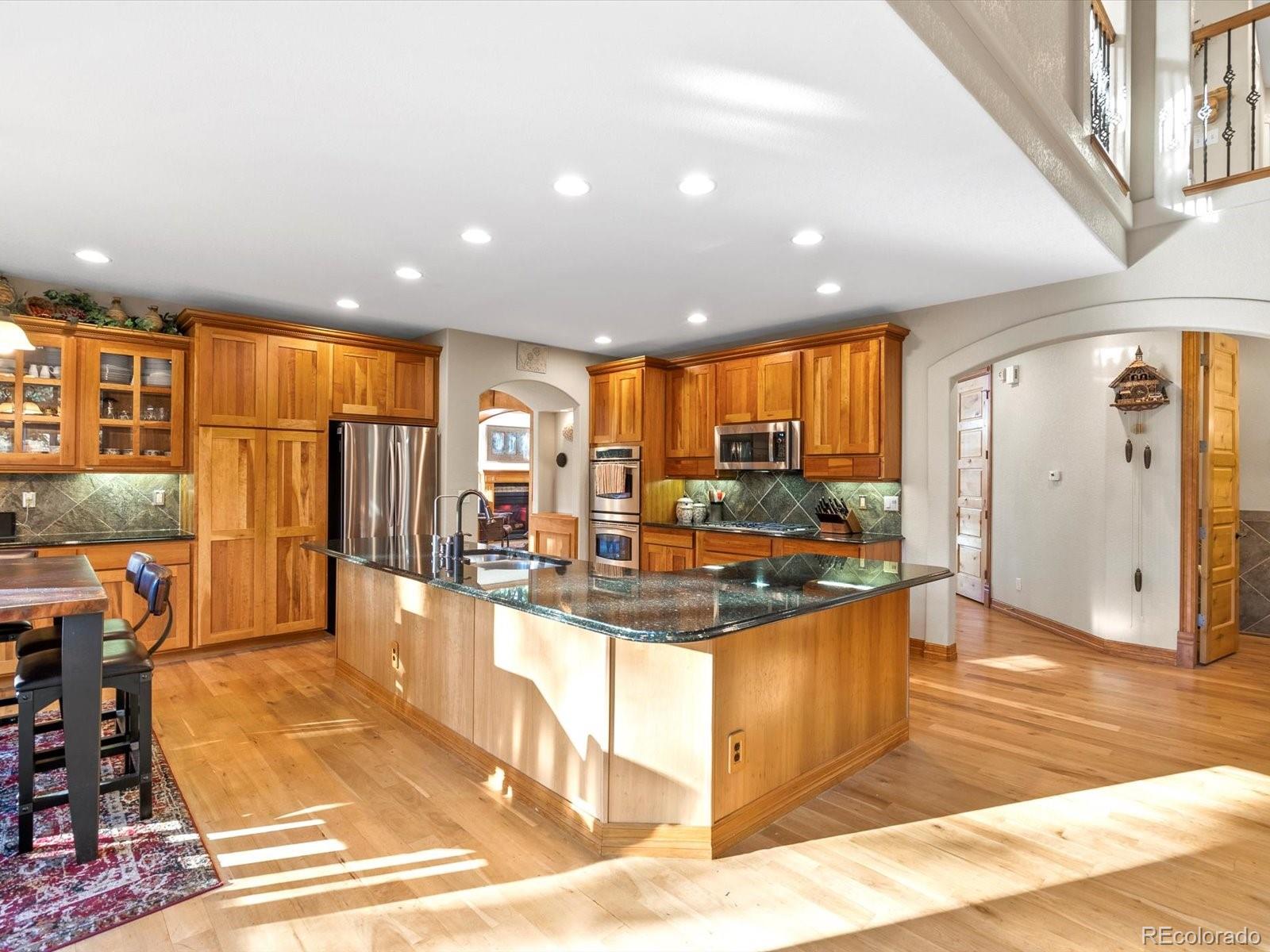 MLS Image #18 for 20906  horse bit way,morrison, Colorado
