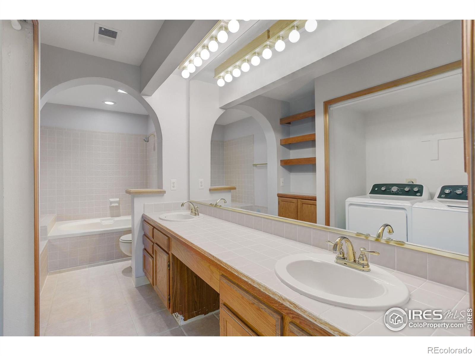 MLS Image #28 for 3951 s carson street d,aurora, Colorado