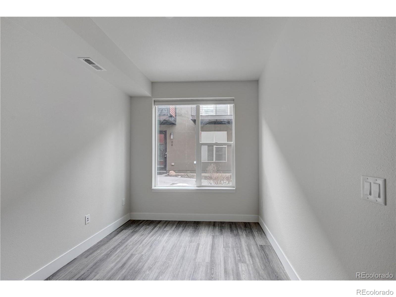 MLS Image #11 for 3080  wilson court 3,denver, Colorado