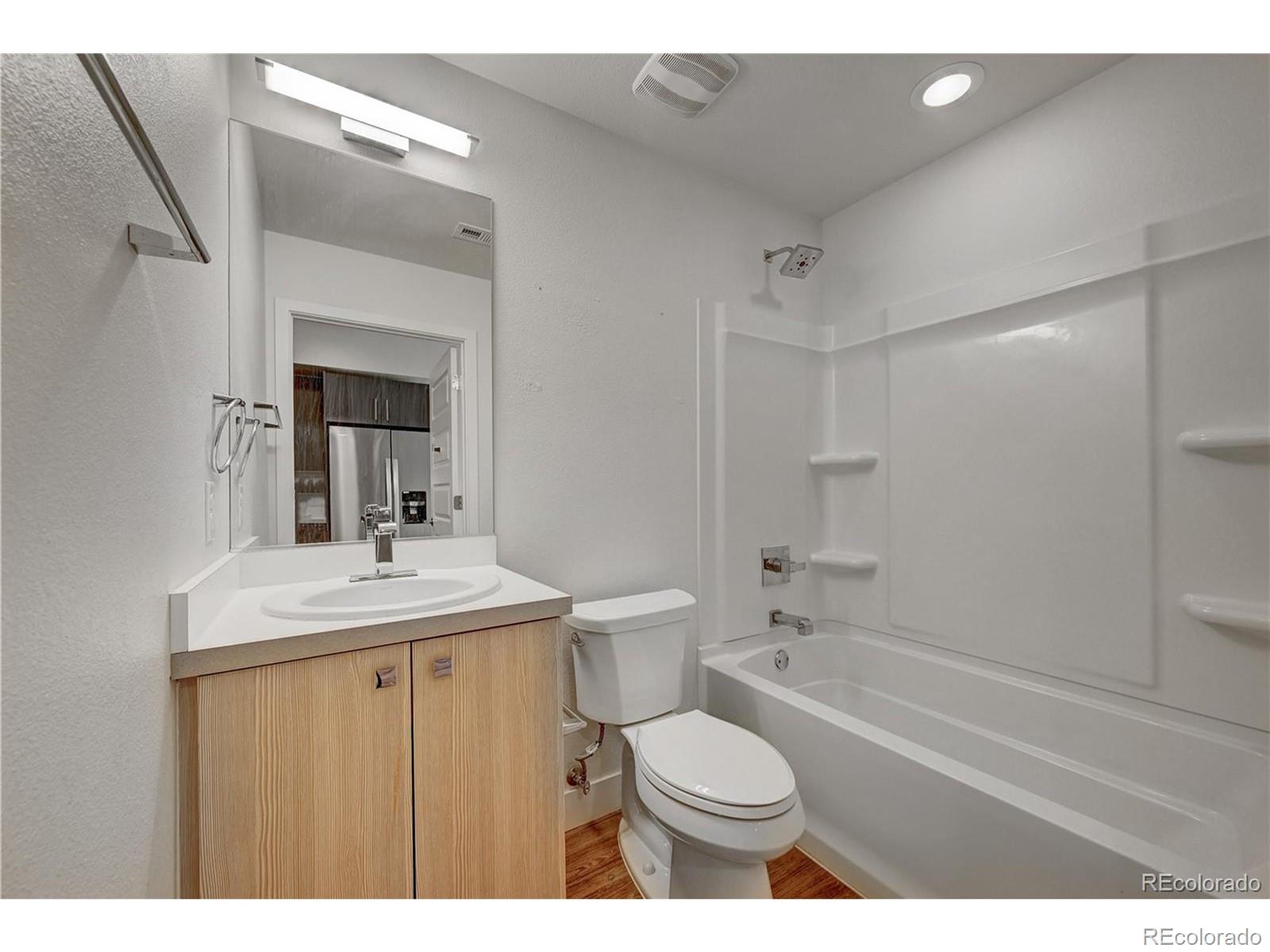 MLS Image #13 for 3080  wilson court 3,denver, Colorado
