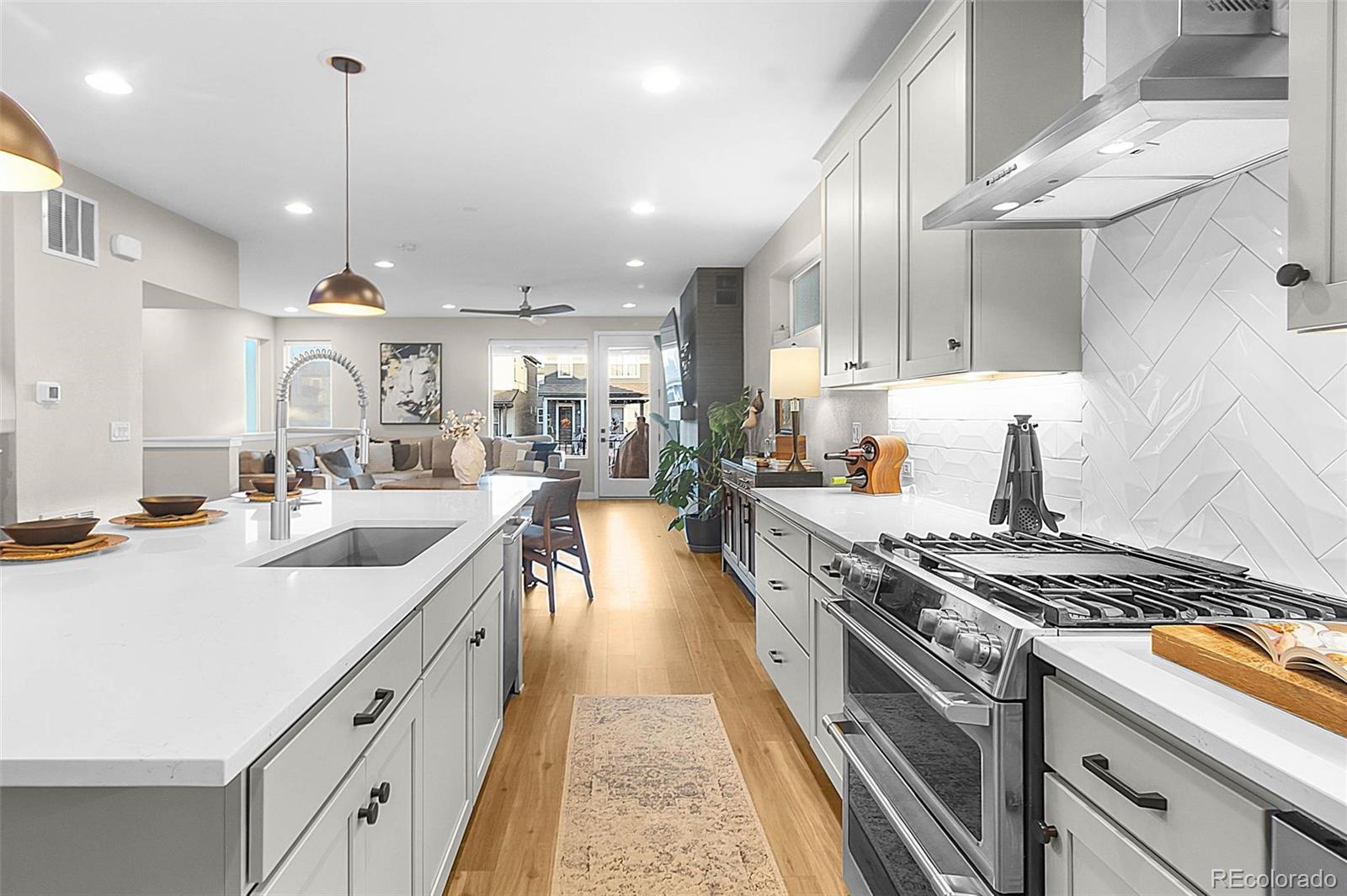 MLS Image #4 for 11021  shining star circle,parker, Colorado