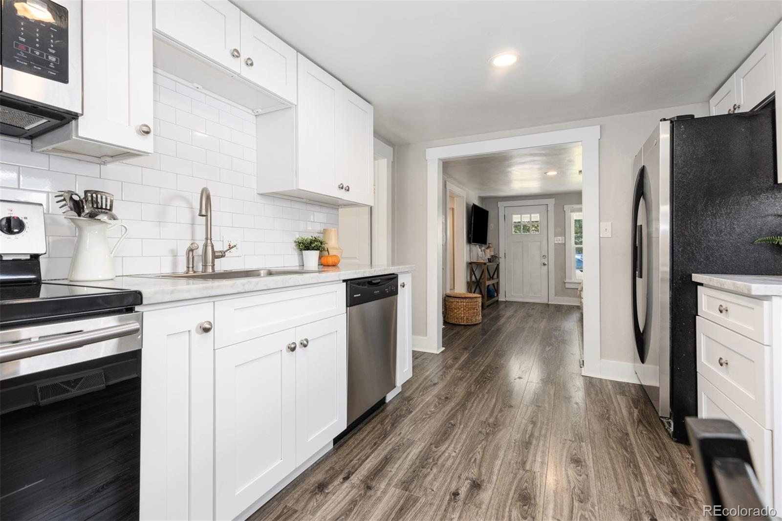 MLS Image #14 for 3120 s washington street,englewood, Colorado