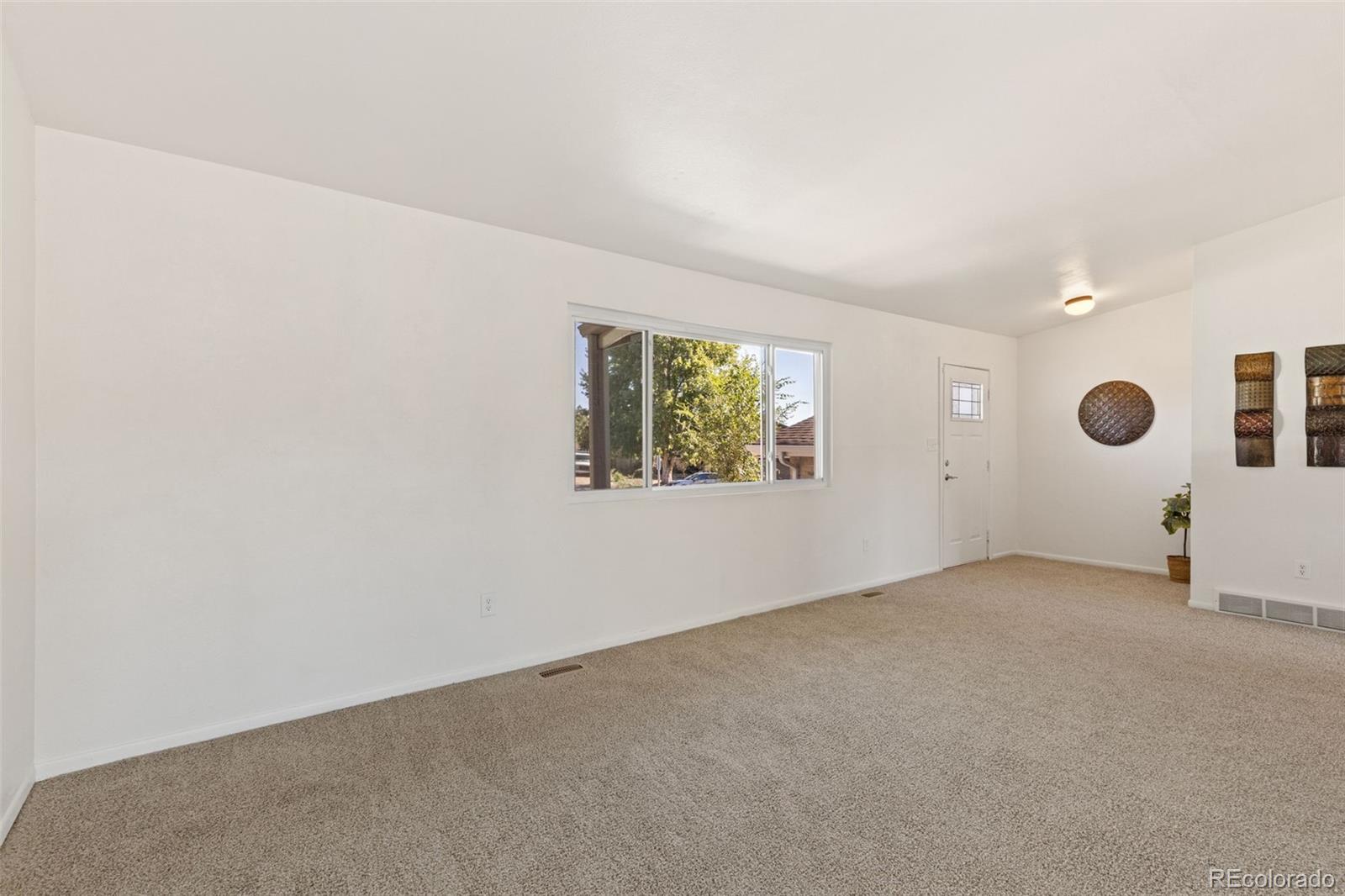 MLS Image #11 for 6520  pawnee circle,colorado springs, Colorado