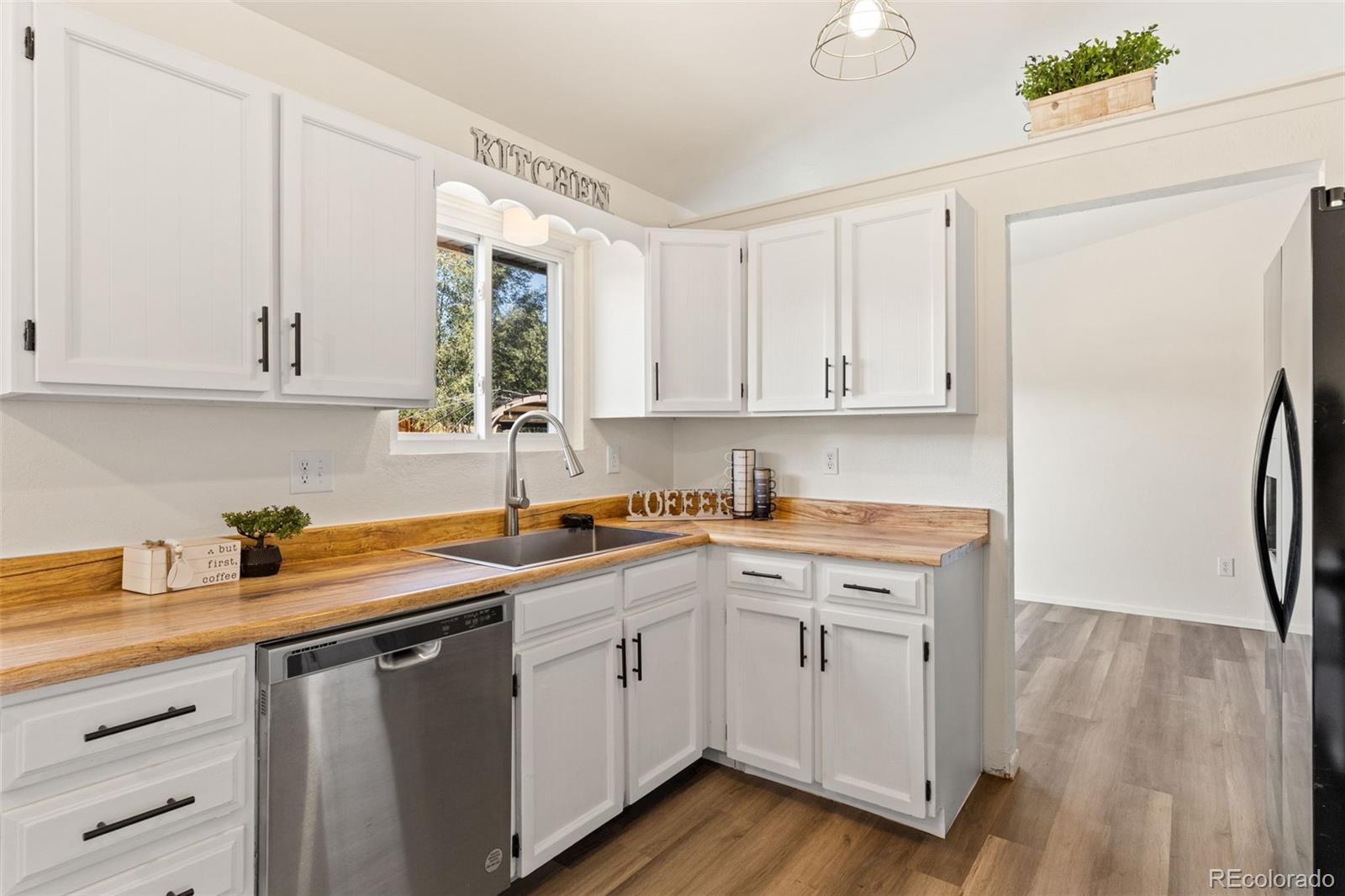 MLS Image #20 for 6520  pawnee circle,colorado springs, Colorado