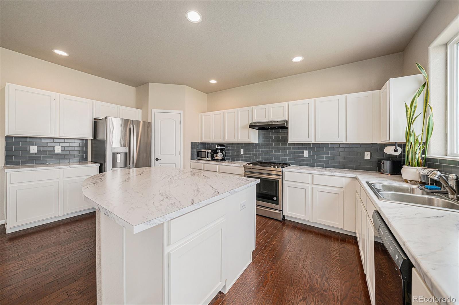 MLS Image #10 for 1802  rise drive,windsor, Colorado