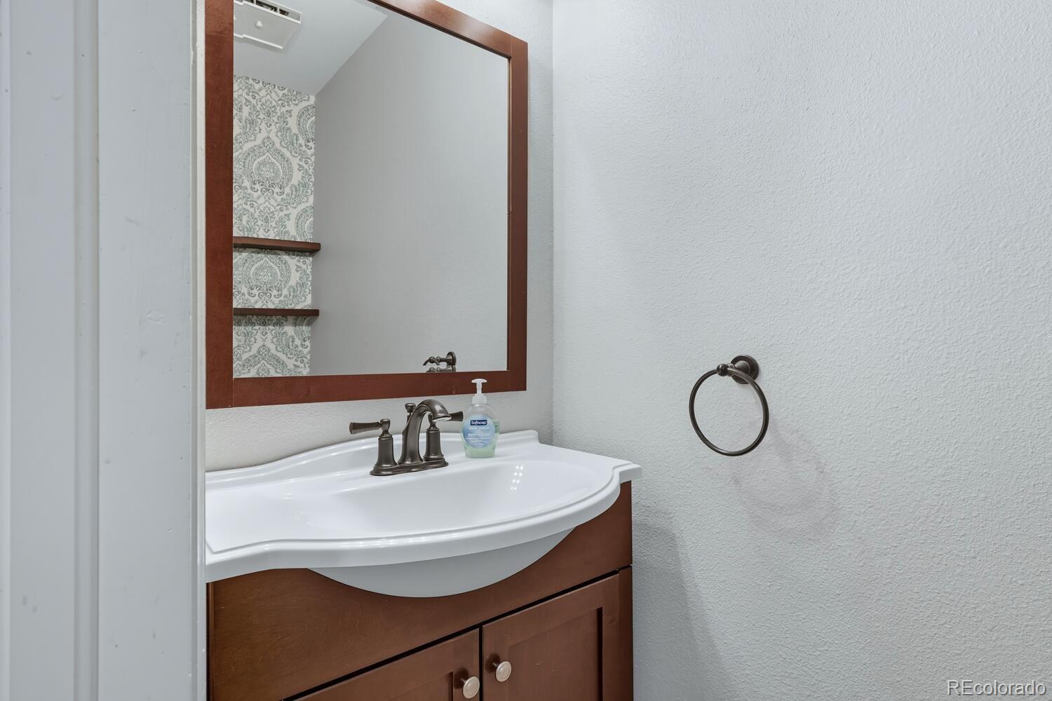 MLS Image #13 for 4229 s mobile circle b,aurora, Colorado