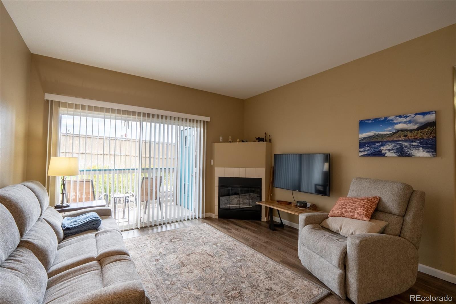 MLS Image #2 for 8495  pebble creek way 102,highlands ranch, Colorado