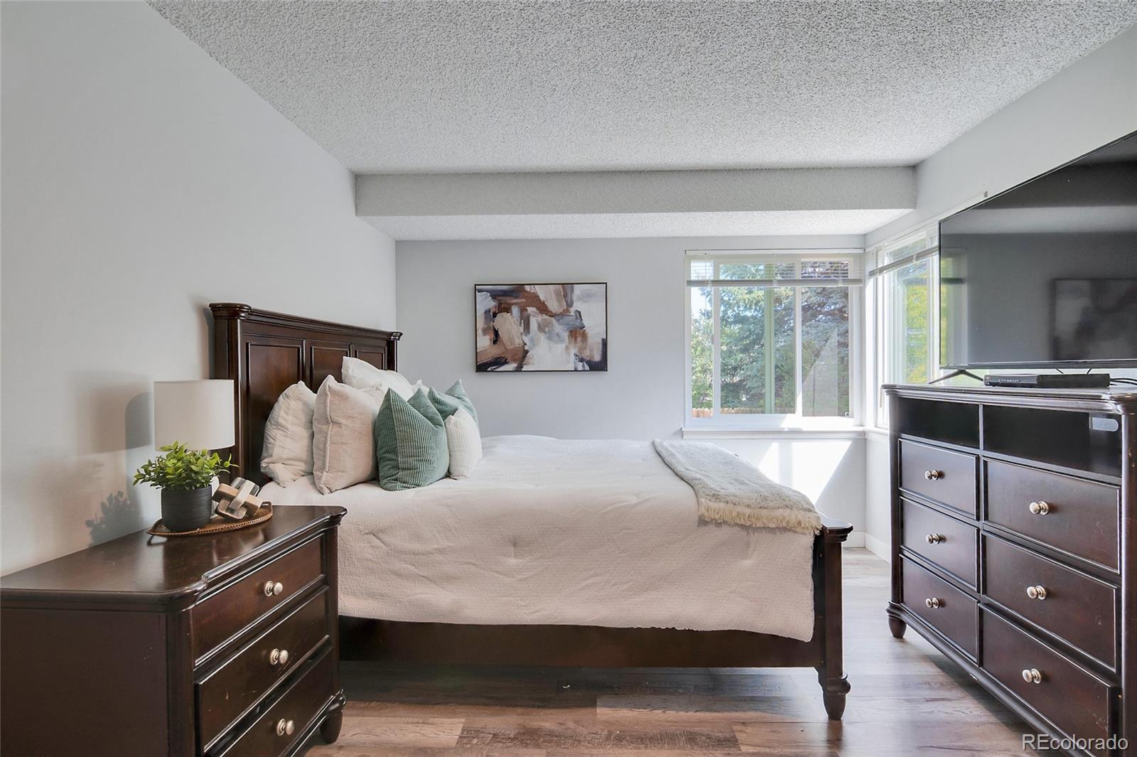 MLS Image #10 for 4234 s bahama street,aurora, Colorado