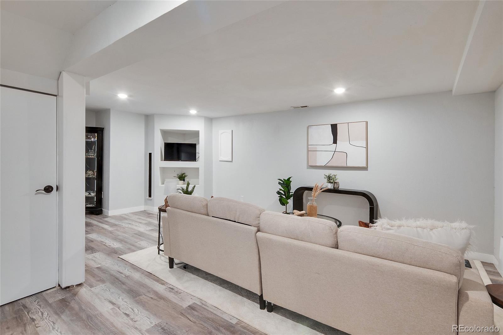 MLS Image #19 for 4234 s bahama street,aurora, Colorado