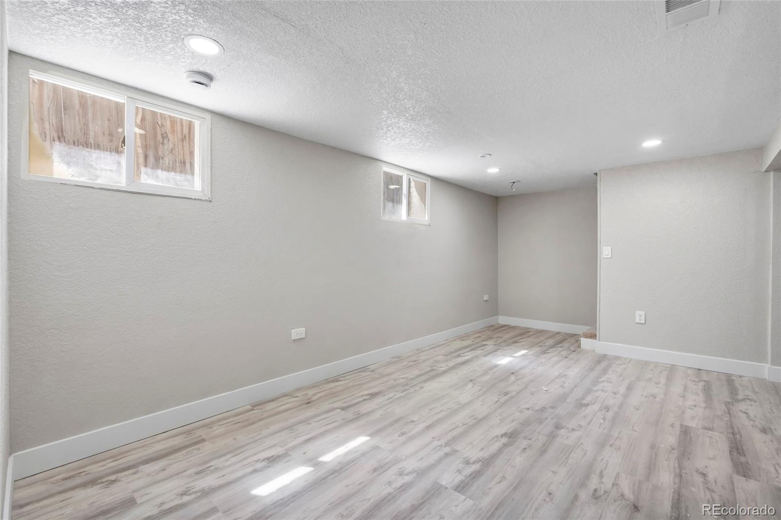 MLS Image #28 for 4751  vine street,denver, Colorado