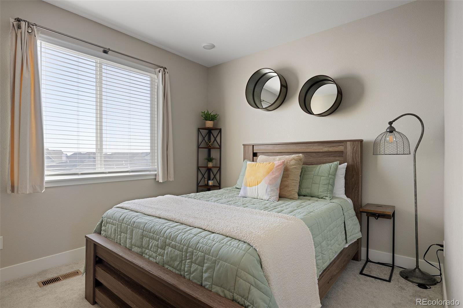 MLS Image #11 for 6300 n dayton court ,denver, Colorado