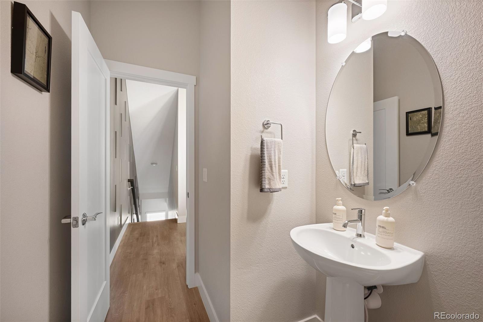 MLS Image #14 for 6300 n dayton court ,denver, Colorado